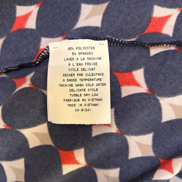 Gabby Skye Chic Geometric faux Wrap Dress size 8 - Picture 9 of 10